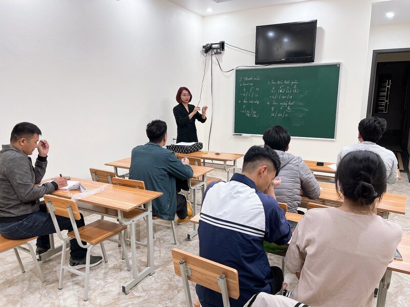 lớp học tiếng trung tại hán ngữ Điềm Điềm