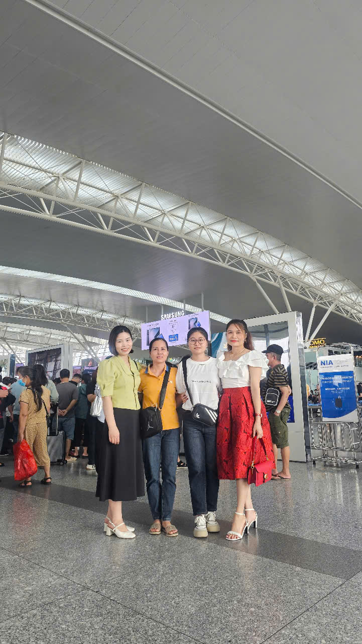 z6507670346954-1684ccfacf3644a28aad022b1d865e13